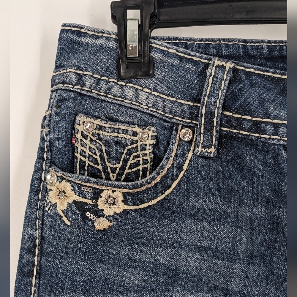 Vigoss The New York Capri Jeans Size 4 - Picture 3 of 7
